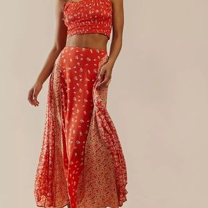 Free people Kaia set in red